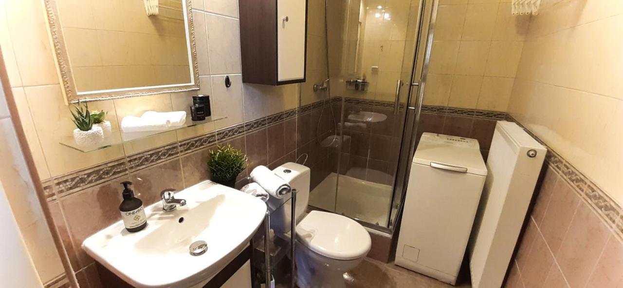 Appartement Rondo Onz Metro, Krochmalna 32a Street *
